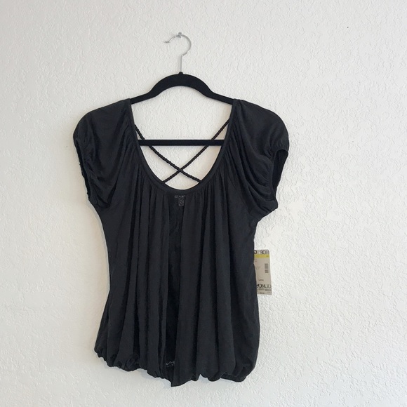 Bongo Off the Shoulder Criss Cross Back Top - Picture 1 of 3